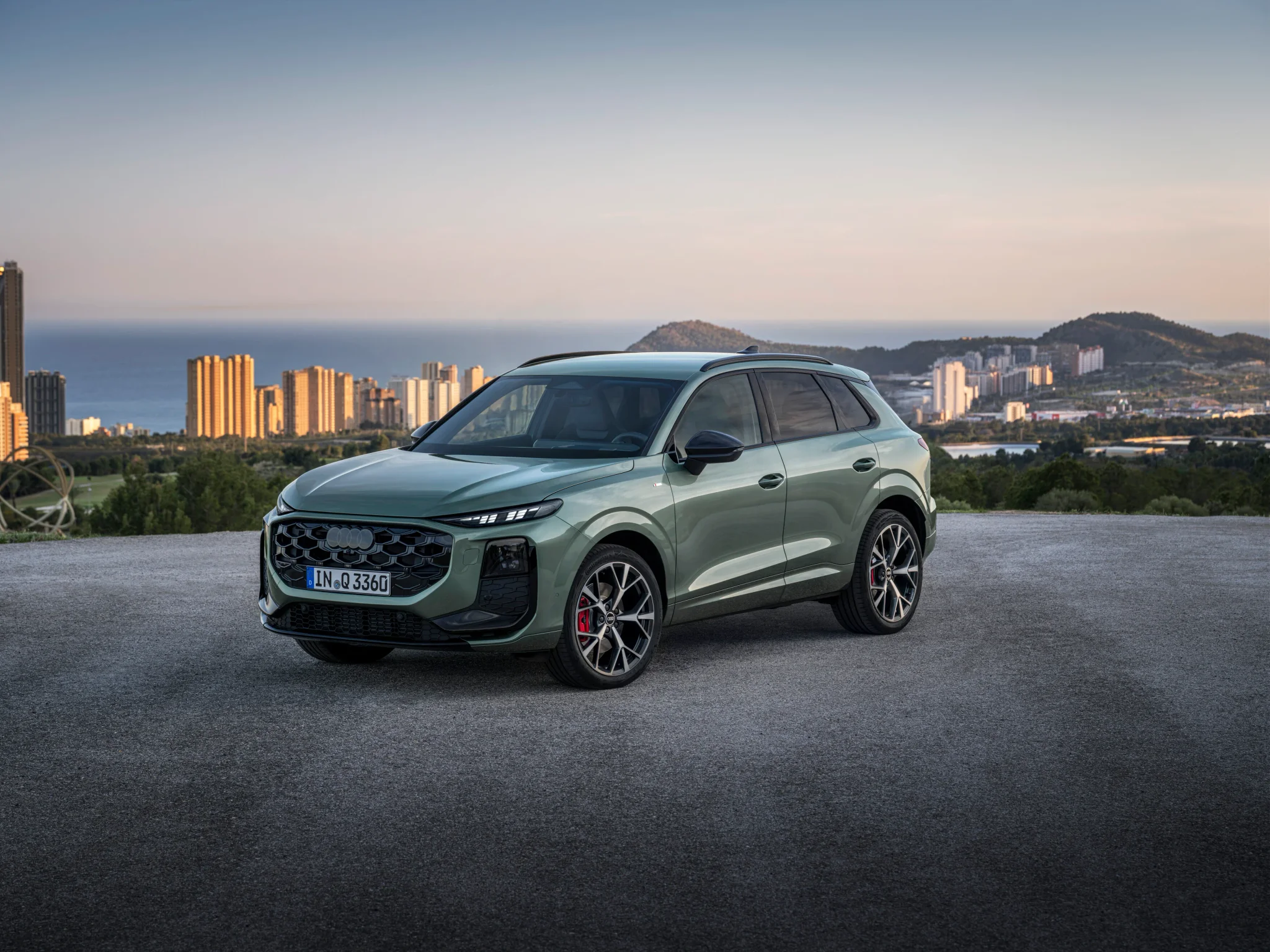 Audi q3 2025 seitlich.jpg