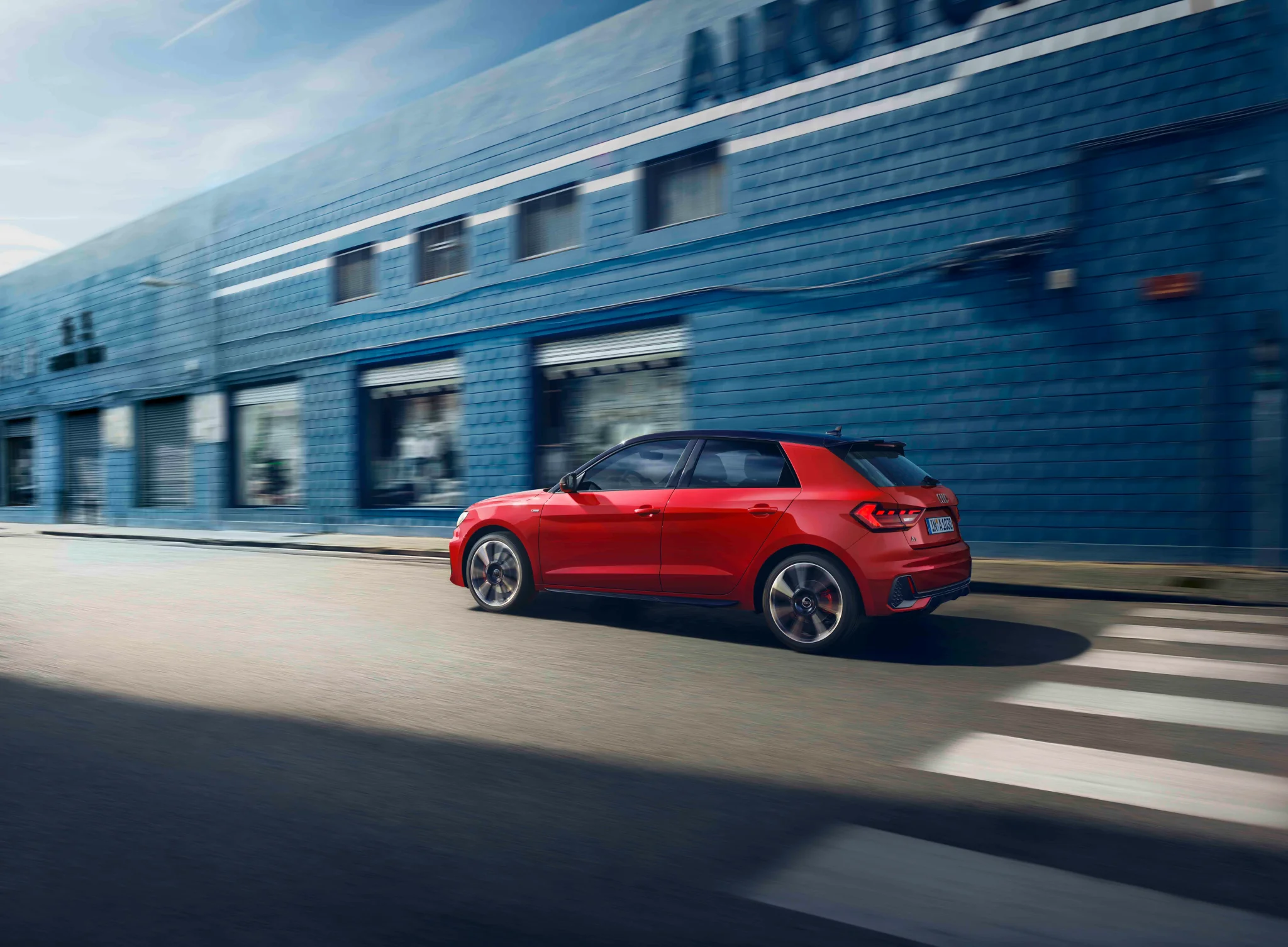 BA-AUDI-WBK-3352596-F-aa1_181004_4_eciRGB_72dpi.jpg