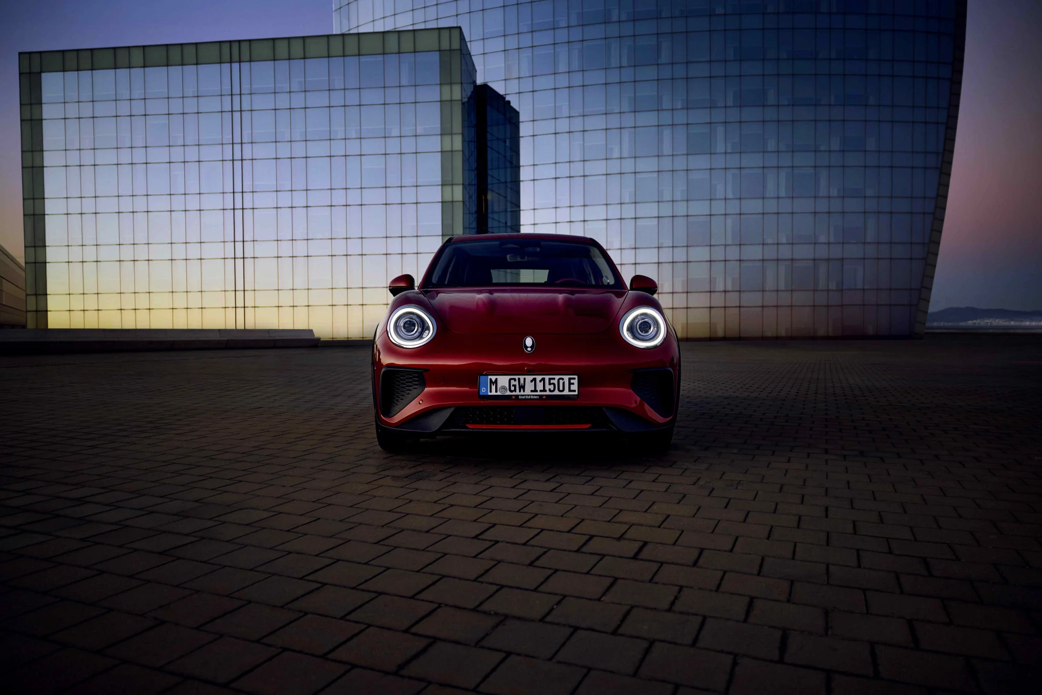 GWM ORA 03 bei Spindler rot