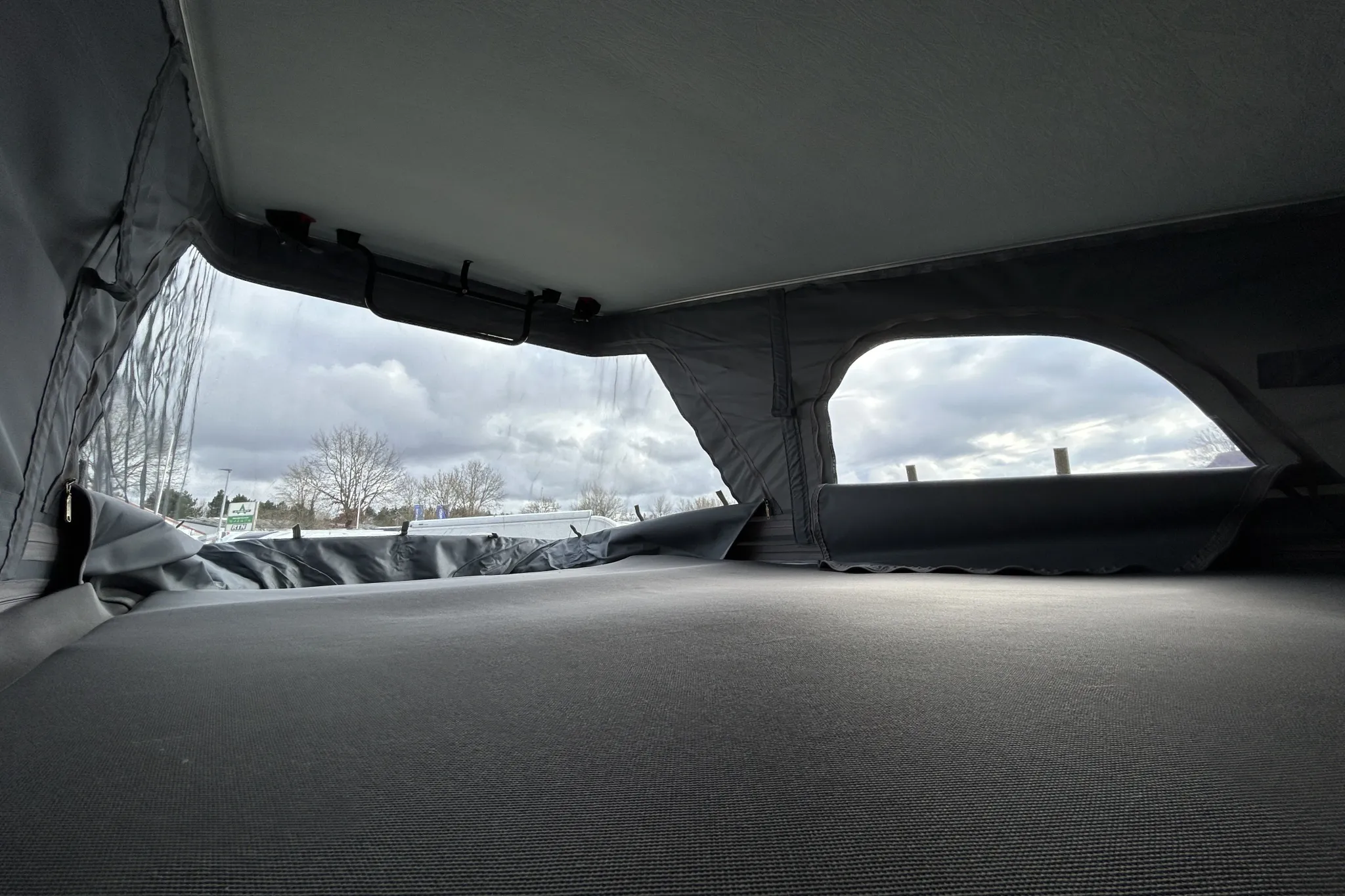 Panorama-Aufstelldach-VanTourer-Urban-V-Klasse-Mercedes.JPG