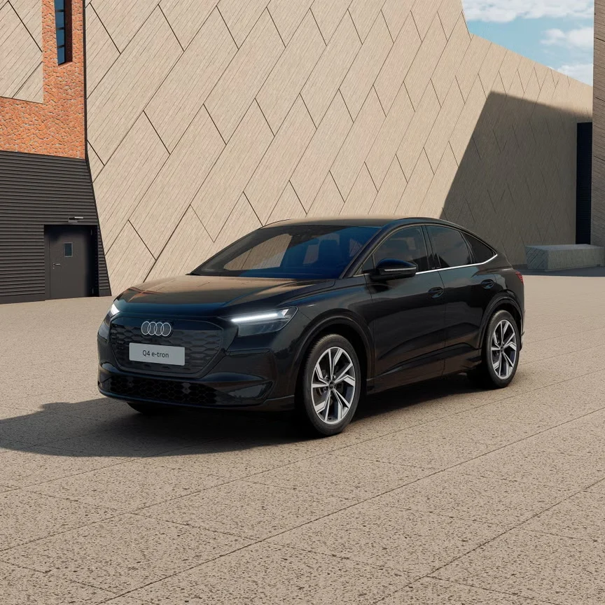 audi-q4-sportbacl-e-tron-mythosschwarz.jpg
