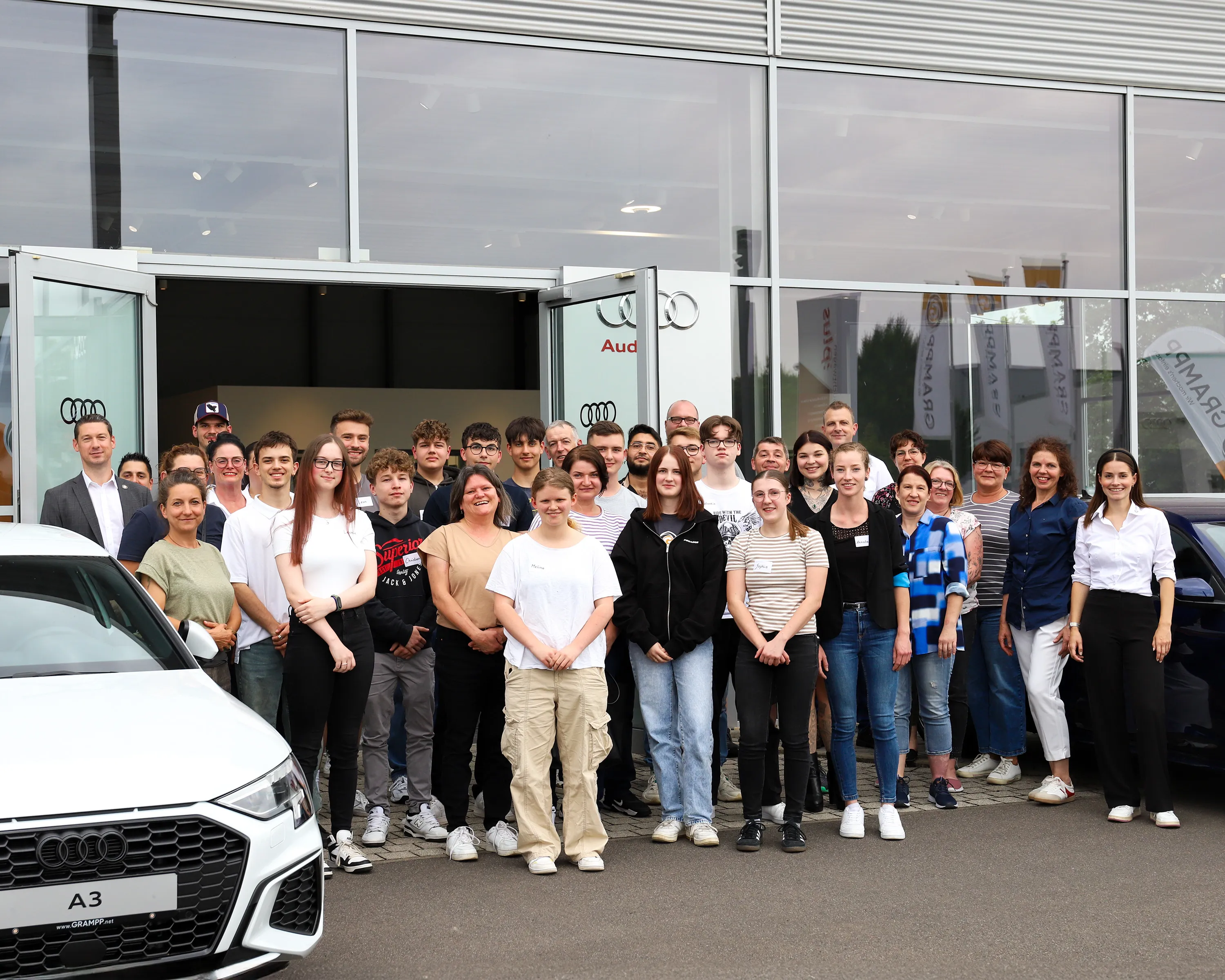 Gesamtgruppenbild.jpg