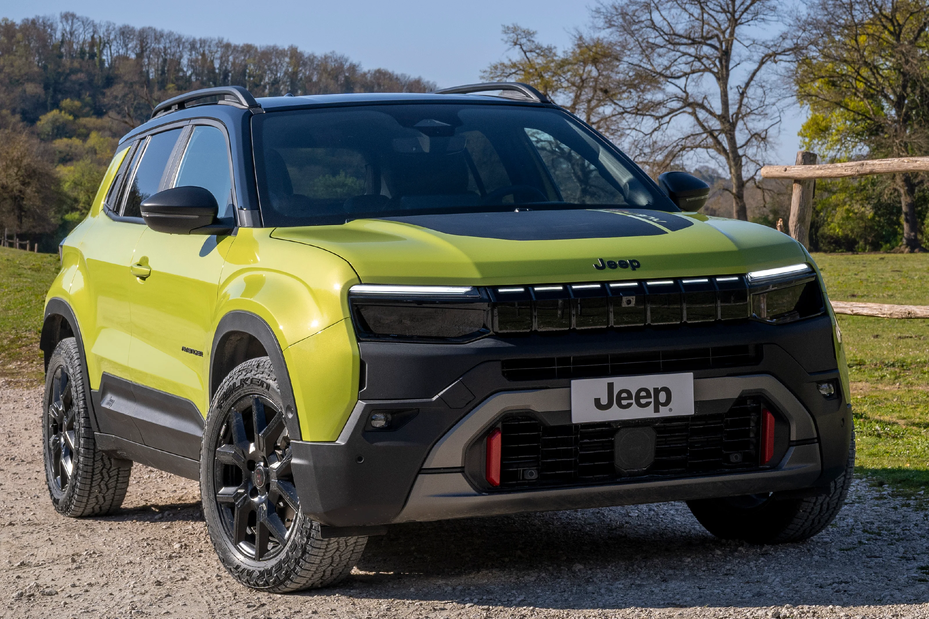 cs-jeep-avenger-4xe-mj27.jpg