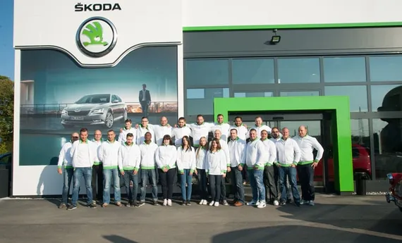 csm_Team-Autohaus-Best-Offenbach_4f0467a9ba-1.jpg