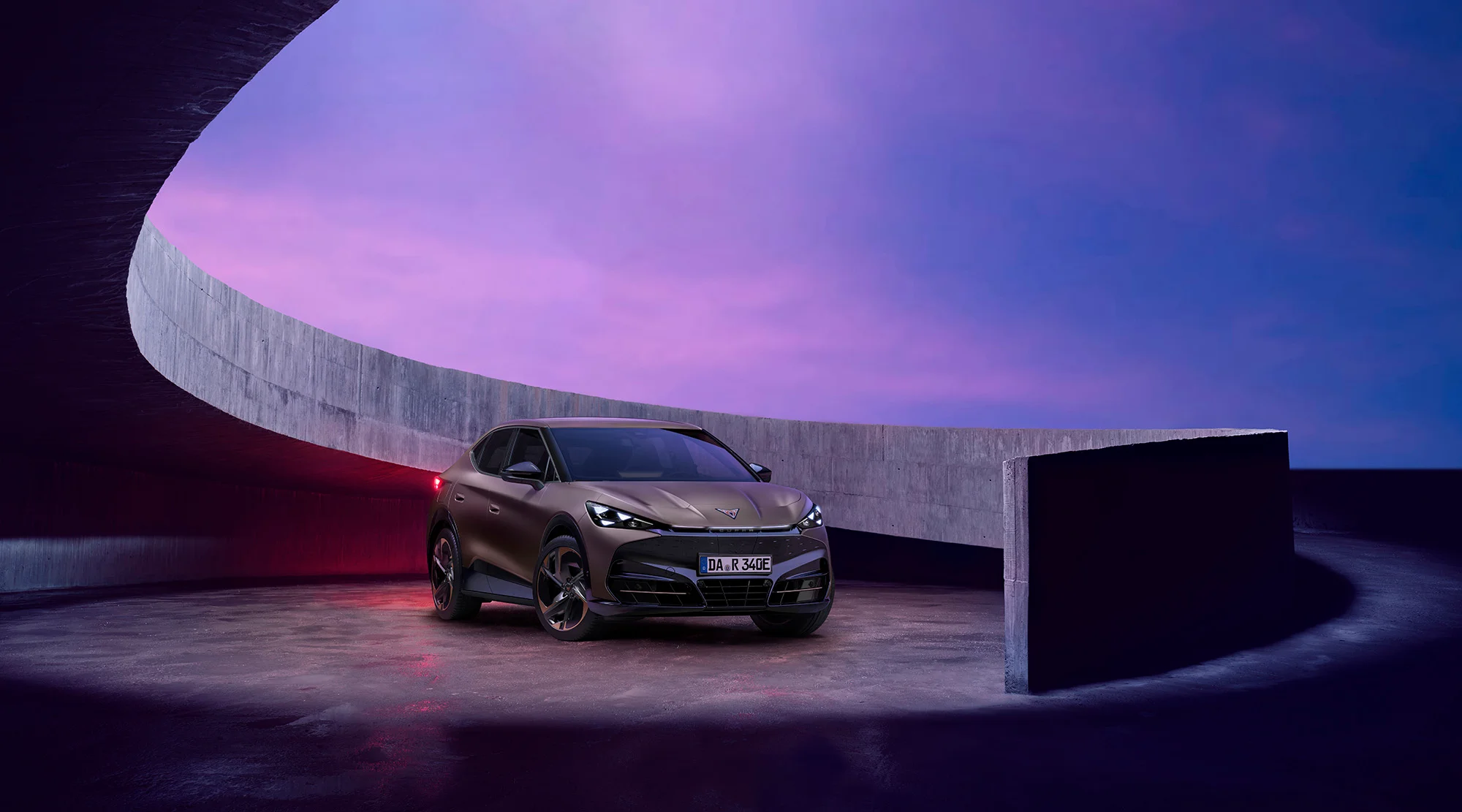 CUPRA_TAVASCAN_195_Front_31-07-2026_AdobeRGB.jpg