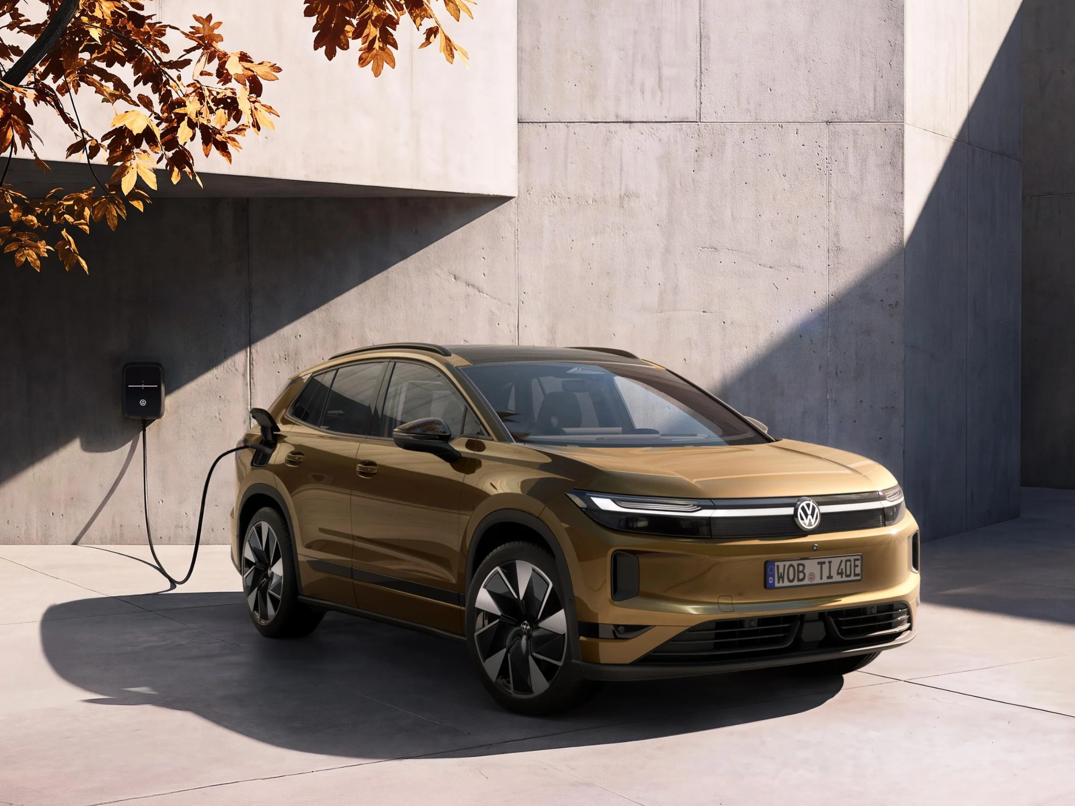 Goldener ID Tiguan lädt.png