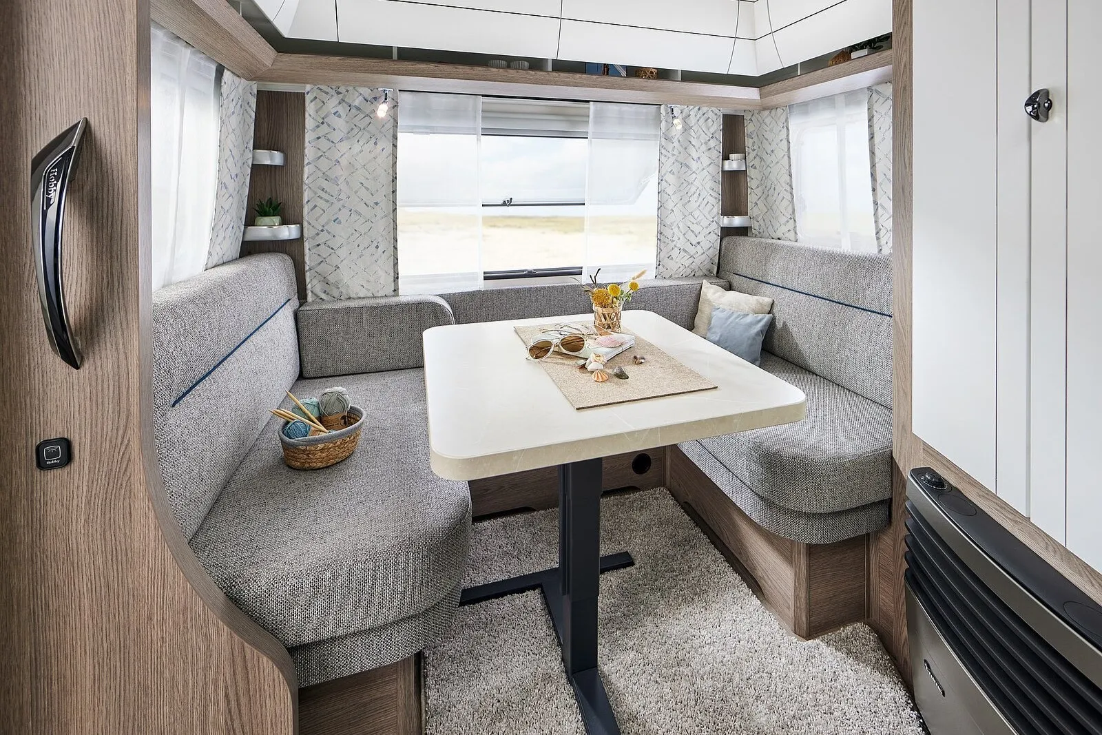 Hobby ONTOUR 460 DL Dinette