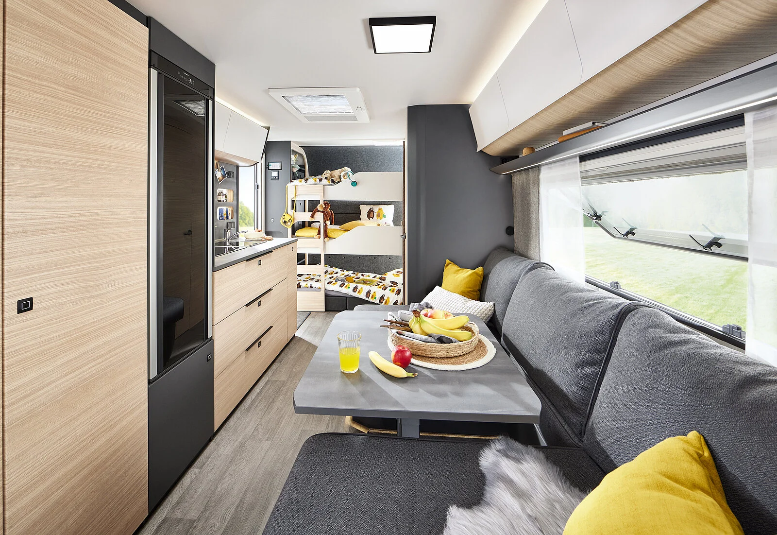 Innenansicht eines Hobby Maxia Wohnwagens