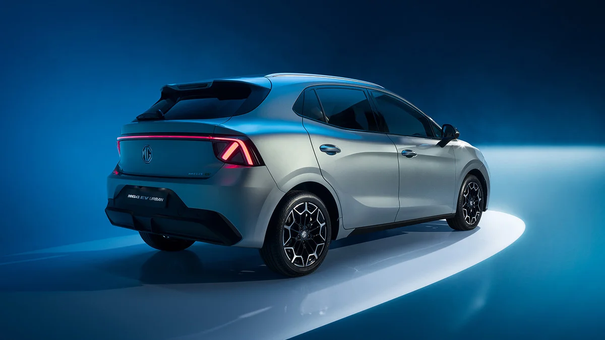 MG4 Urban EV hinten rechts.jpg