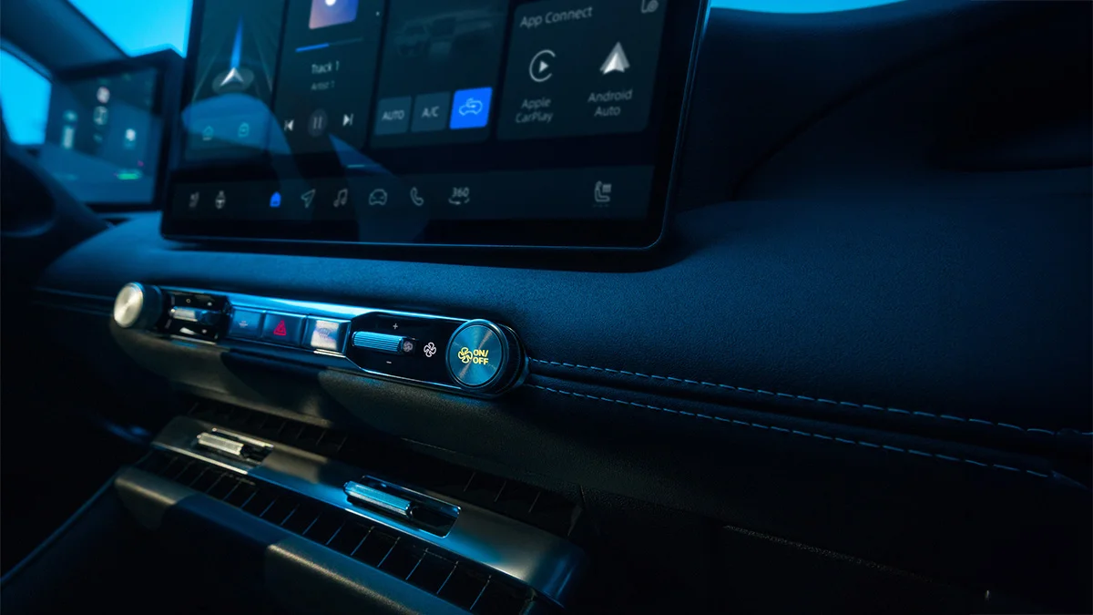 MG4 Urban EV Multimedia.jpg