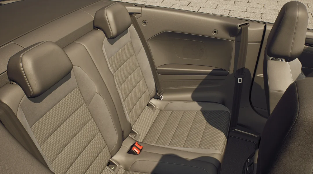 Roc-Cabriolet-Deal_Schwarz_DetailSitzeRückbank_Bestellung_AHE.png