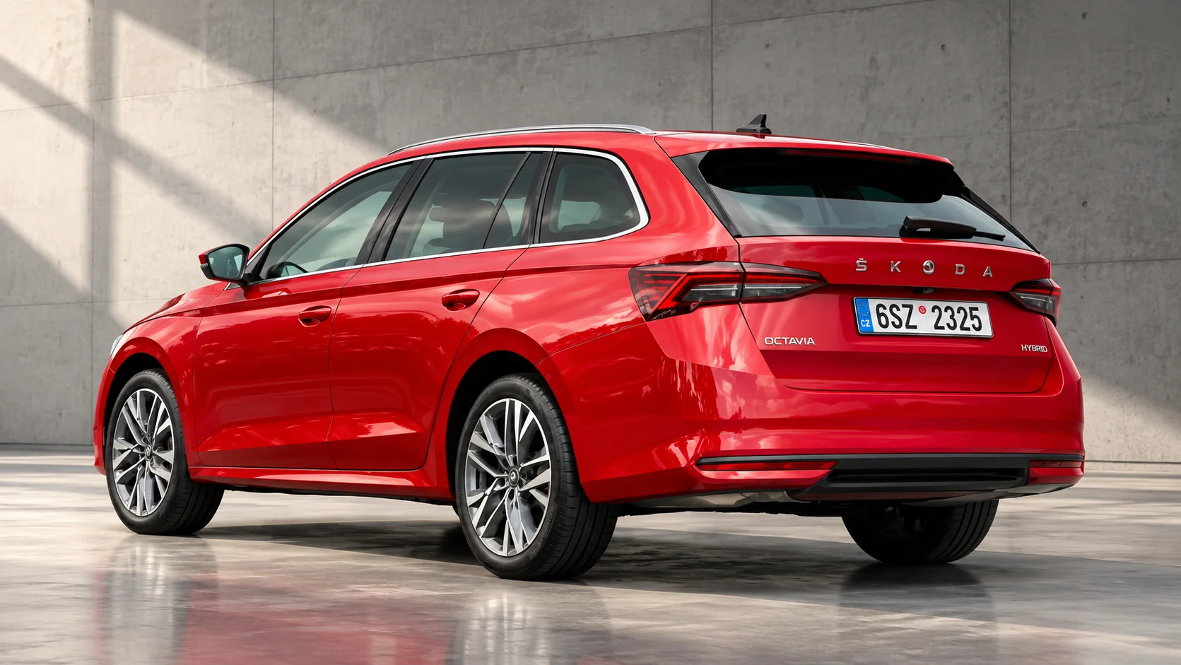 Roter Škoda Octavia Hybrid im Betonstudio.png Dieses Bild wurde mit KI generiert oder bearbeitet