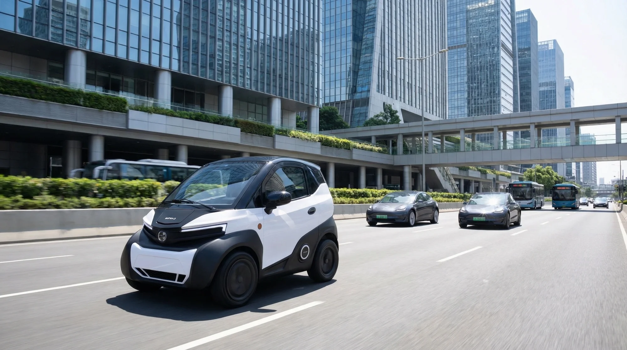 Silence04 in weiß auf eine Stadtautobahn