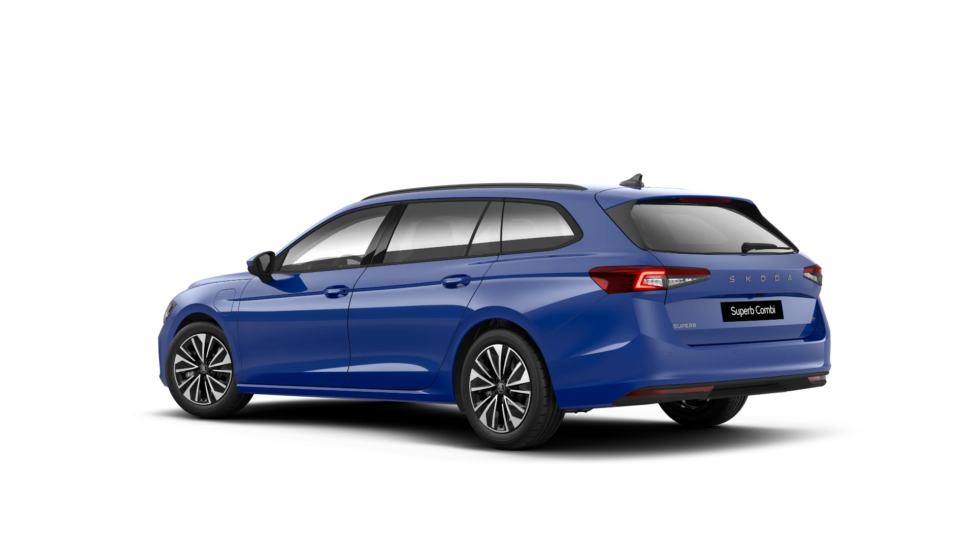 Skoda Superb in blau in Heck-Seiten-Ansicht