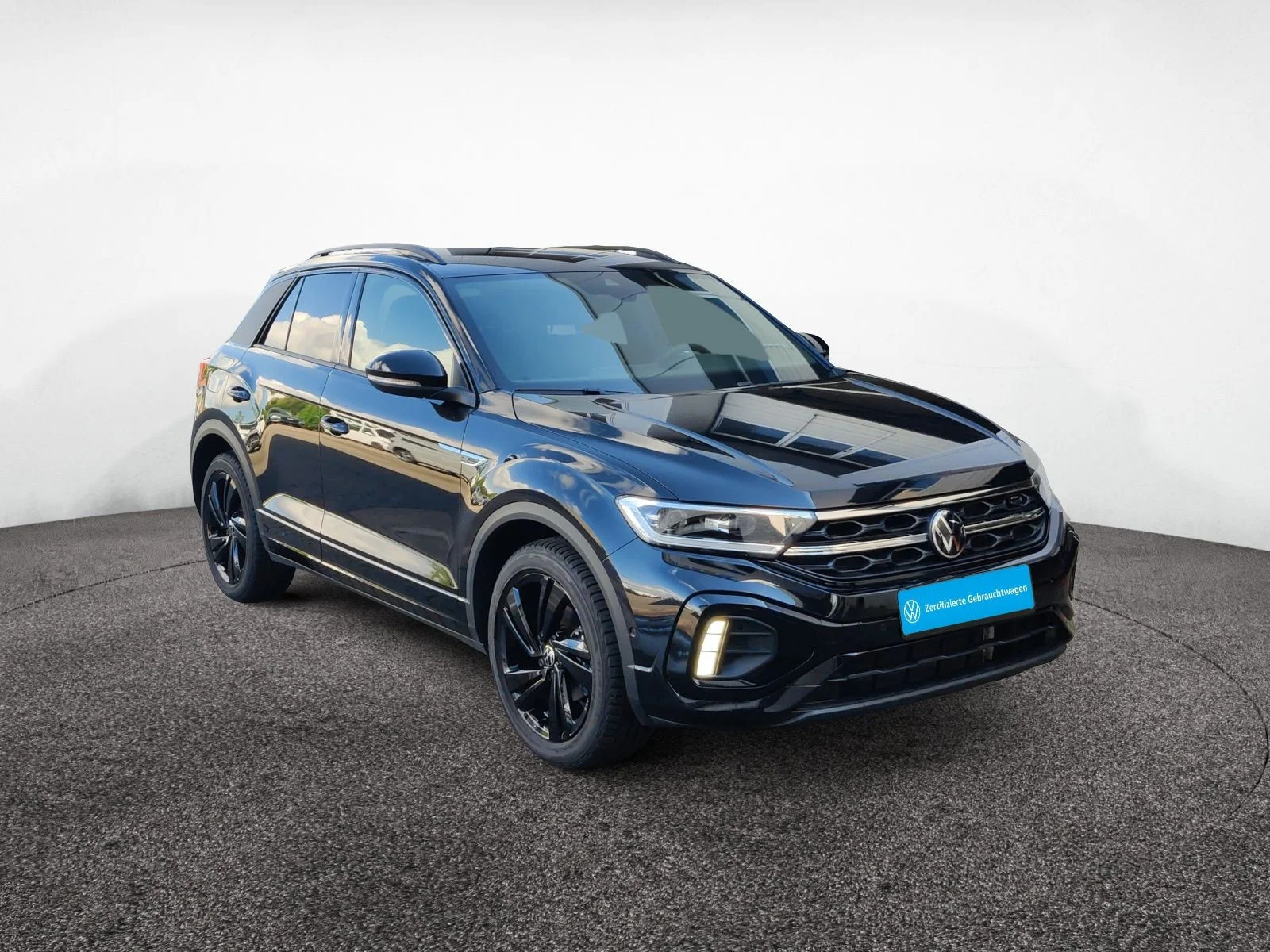 schwarzer gebrauchter T-Roc der ersten Generation