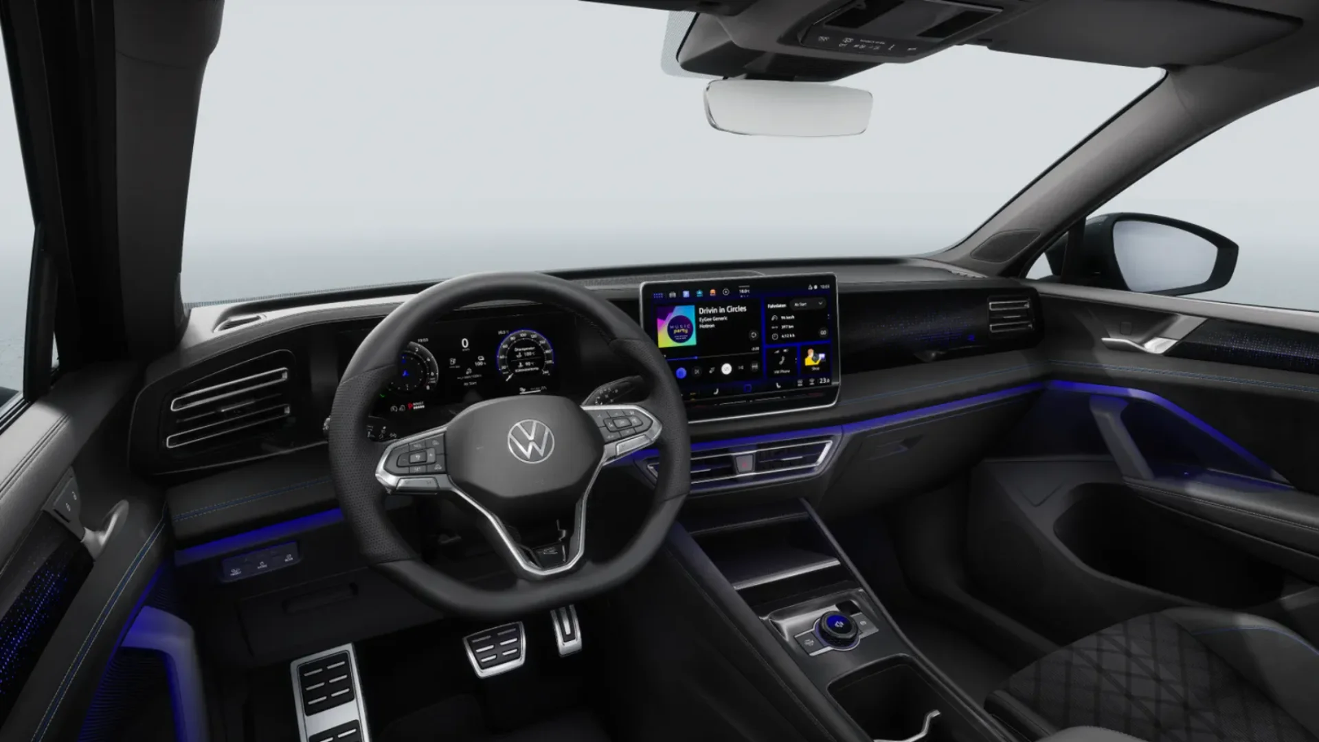 Tiguan R-Line eHybrid grau Infotainment.png