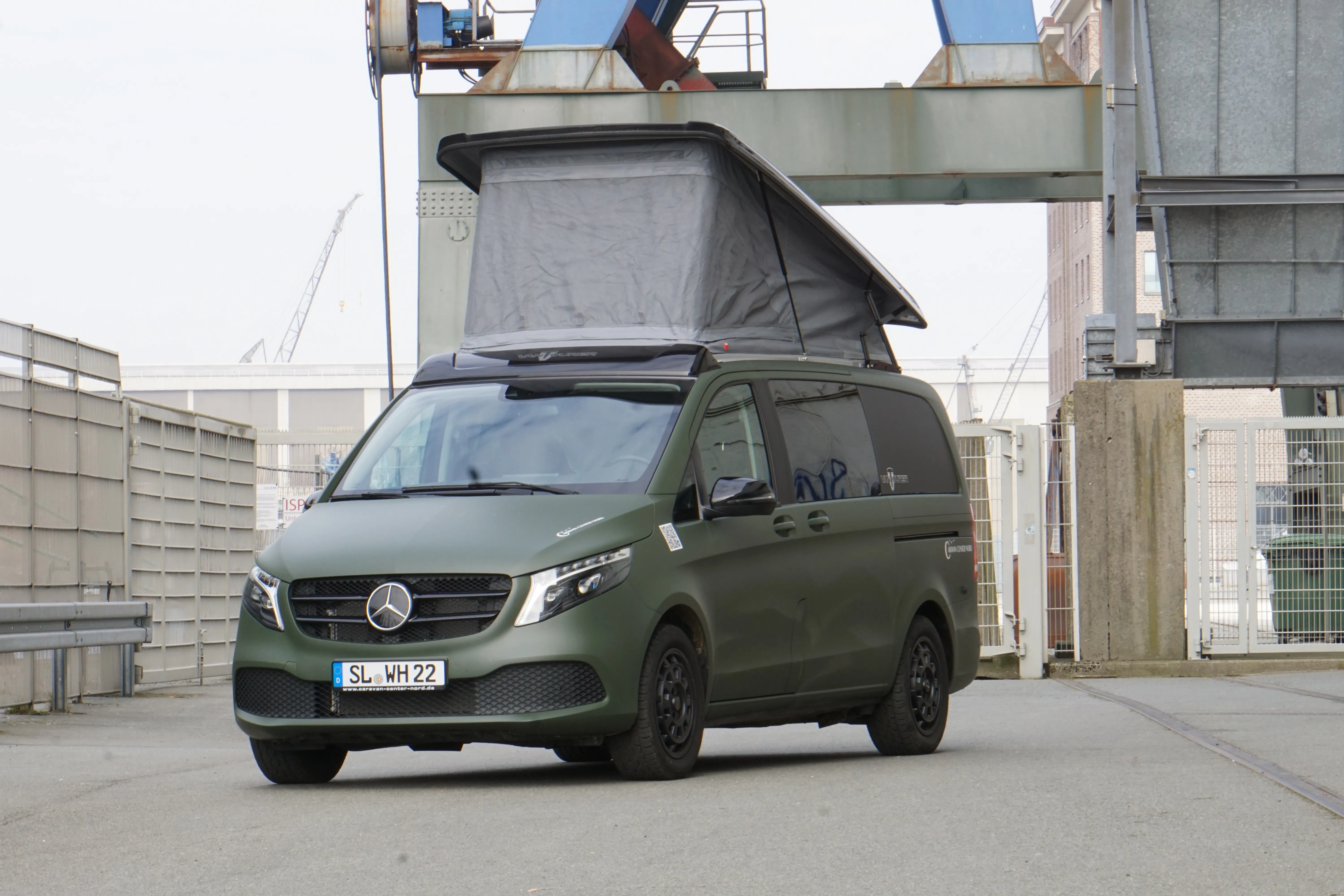 VanTourer Urban Camper mit Aufstelldach