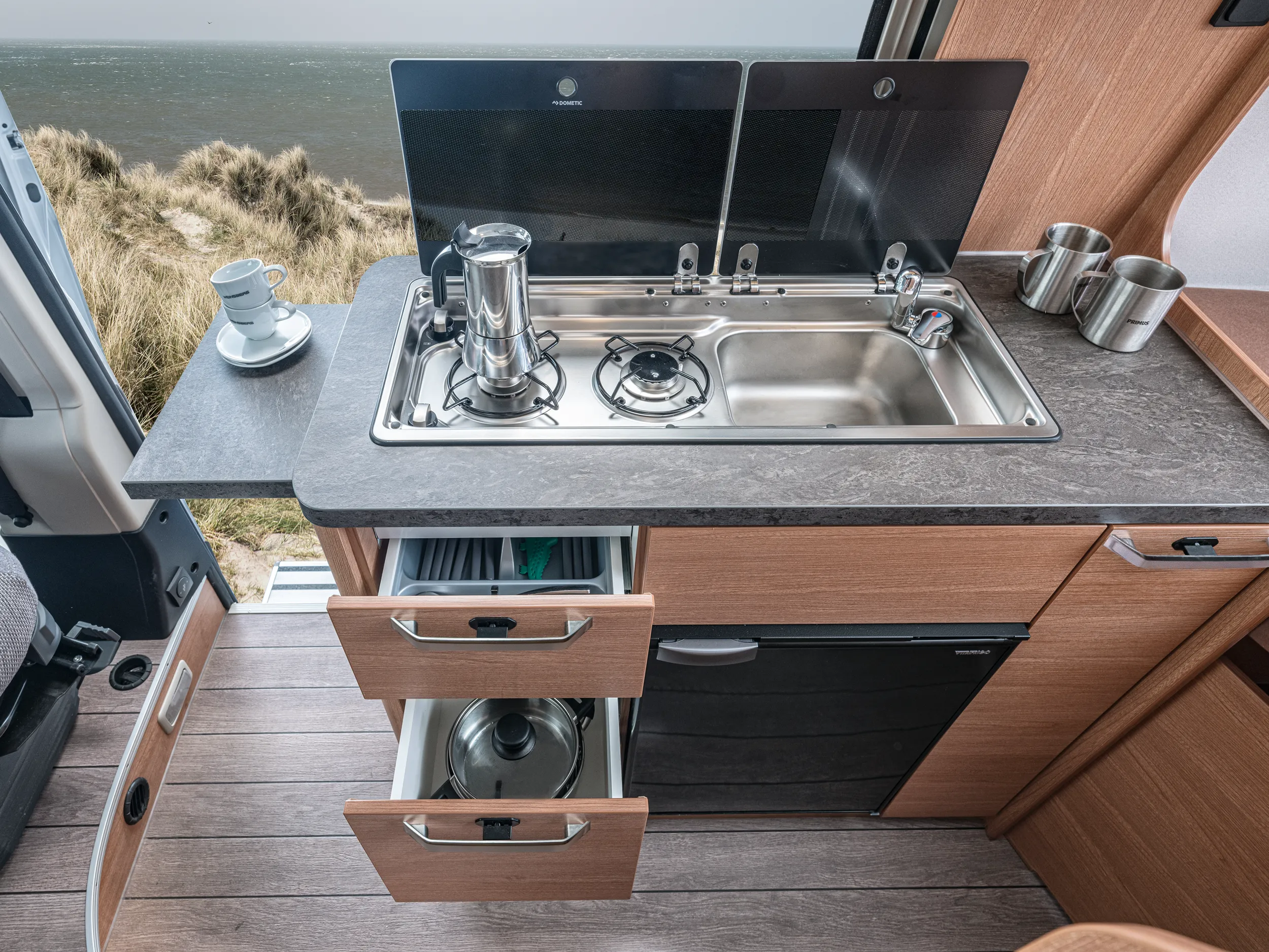 WEINSBERG CaraBus 540 MQ Kueche